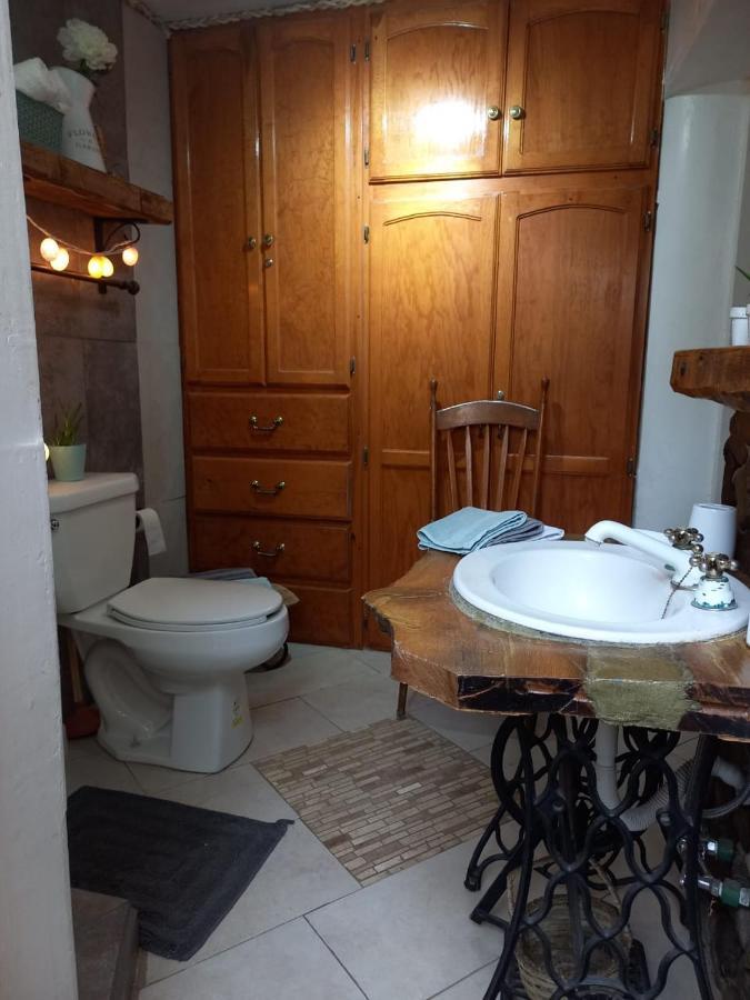 Home Stay Maria Hidalgo del Parral Εξωτερικό φωτογραφία
