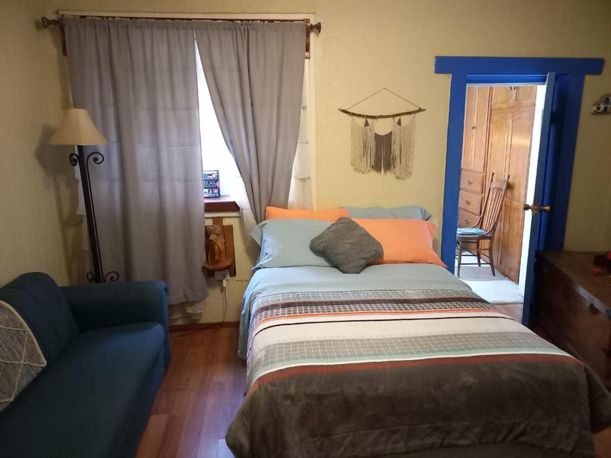 Home Stay Maria Hidalgo del Parral Εξωτερικό φωτογραφία